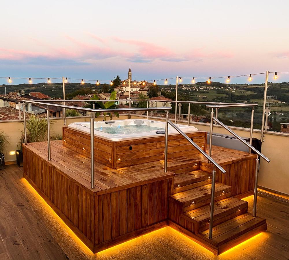 La Piazzetta Degli Artisti - Boutique B&B Bossolasco エクステリア 写真
