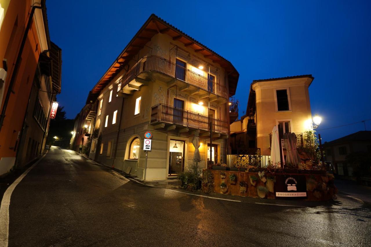 La Piazzetta Degli Artisti - Boutique B&B Bossolasco エクステリア 写真