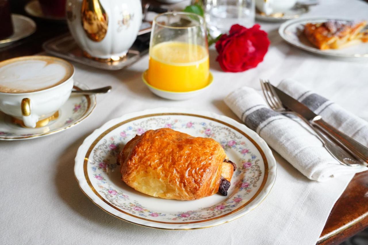 La Piazzetta Degli Artisti - Boutique B&B Bossolasco エクステリア 写真