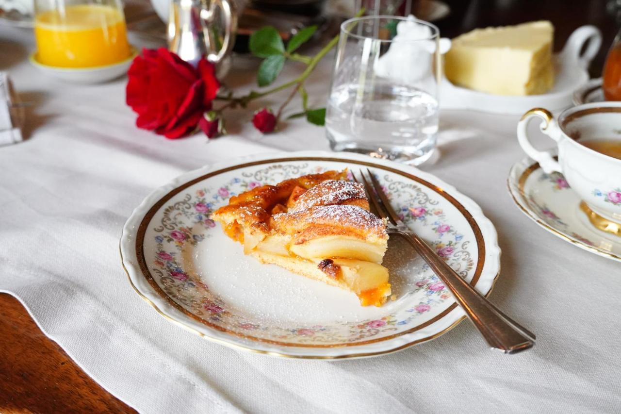 La Piazzetta Degli Artisti - Boutique B&B Bossolasco エクステリア 写真