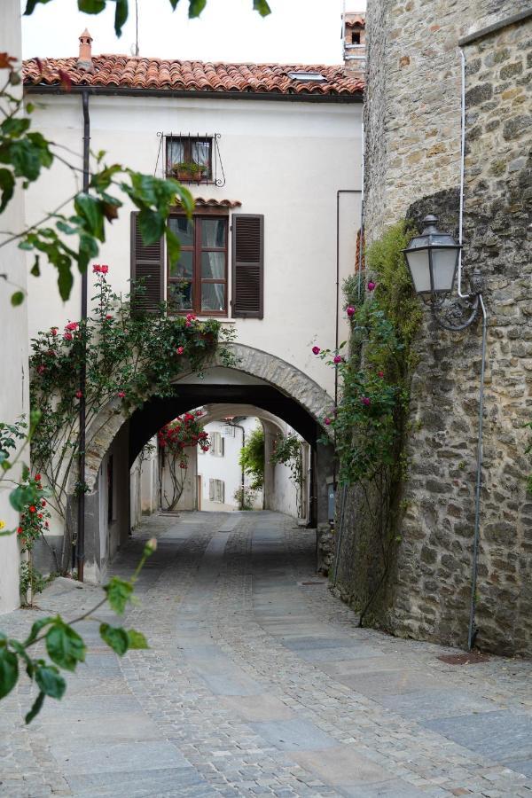 La Piazzetta Degli Artisti - Boutique B&B Bossolasco エクステリア 写真