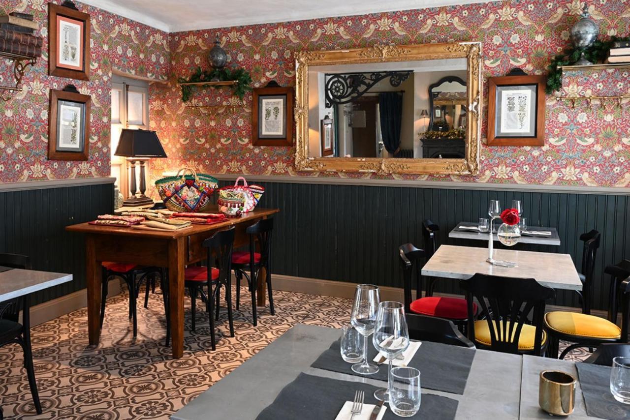 La Piazzetta Degli Artisti - Boutique B&B Bossolasco エクステリア 写真